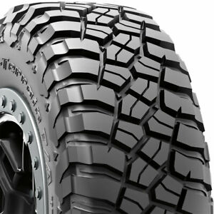 BFGoodrich Mud Terrain T/A KM3 (1)